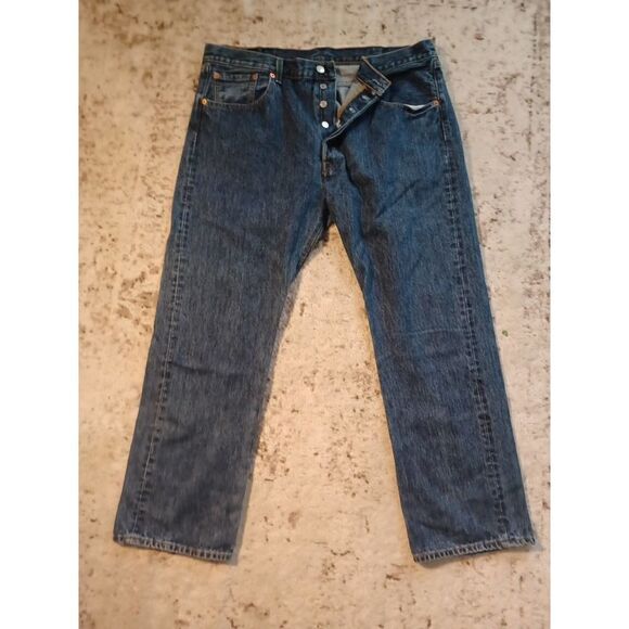 Levi's 501 Button Fly Light Acid Wash Straight Leg Denim 38 29 - Picture 1 of 7